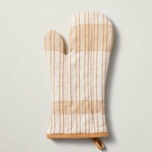 HEARTH & HAND NWT offset plaid stripe oven mitt